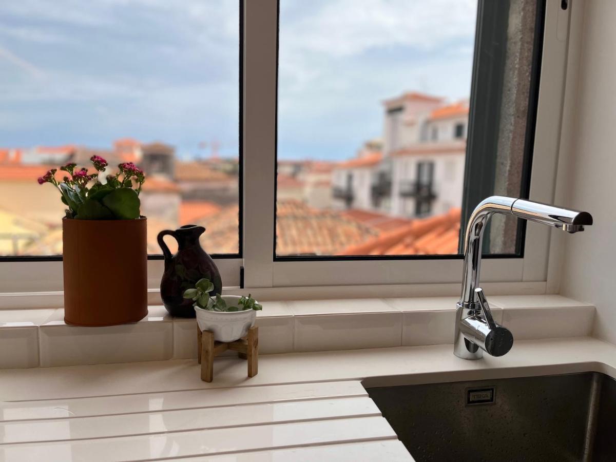 Lovely 2-Bedroom Rental Unit In Historic Funchal Екстер'єр фото