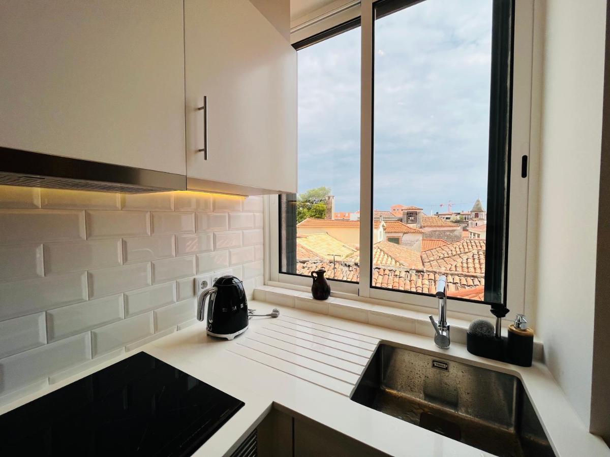 Lovely 2-Bedroom Rental Unit In Historic Funchal Екстер'єр фото